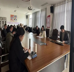 西藏阜康肿瘤医院召开2025年第一季度医疗质量与安全管理委员会会议